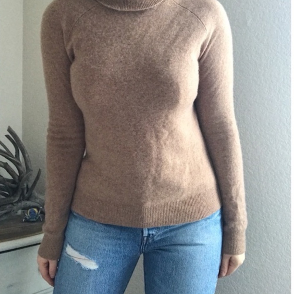 Valerie Stevens Cashmere Turtleneck Camel